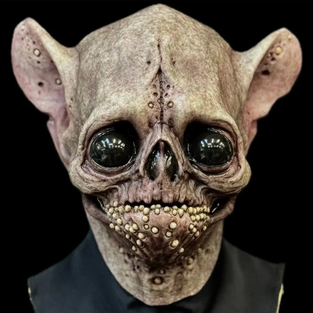“Fleabag” Silicone Half Mask